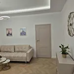 Old Town Dream Apartman Varsó